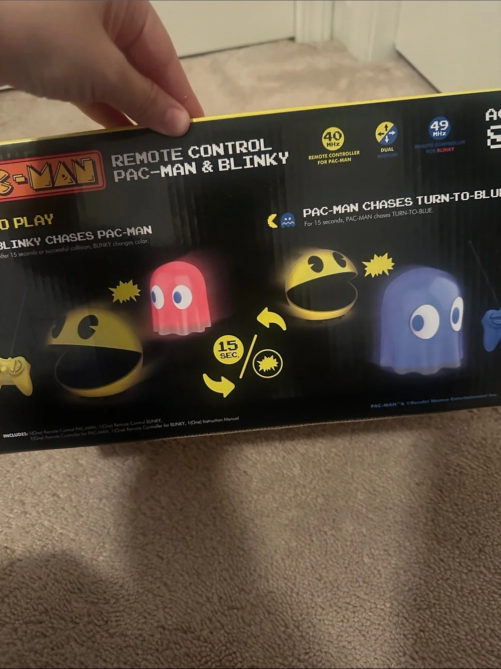 Remote Control & Blinky - Yellow & White Pac-Man new